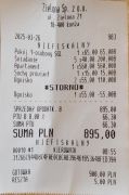 Kasa fiskalna w hotelowej recepcji i restauracji