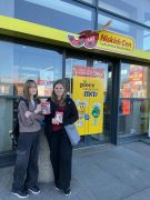 "Tak, Pomagam!" – Wolontariusze SKC w akcji zbiórki żywności