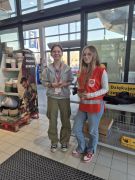 Uczennice naszego SKC wzięły udział w Ogólnopolskiej zbiórce żywności „Tak. Pomagam!”