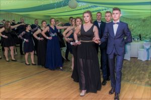 Czytaj więcej: Studniówka 2019