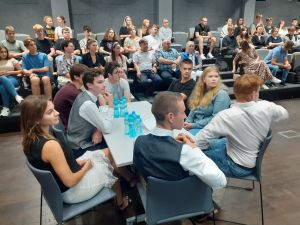 Czytaj więcej: Debata oksfordzka